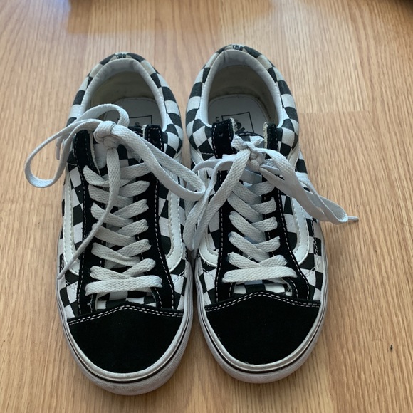 Unique black and white checkered vans - Picture 2 of 5